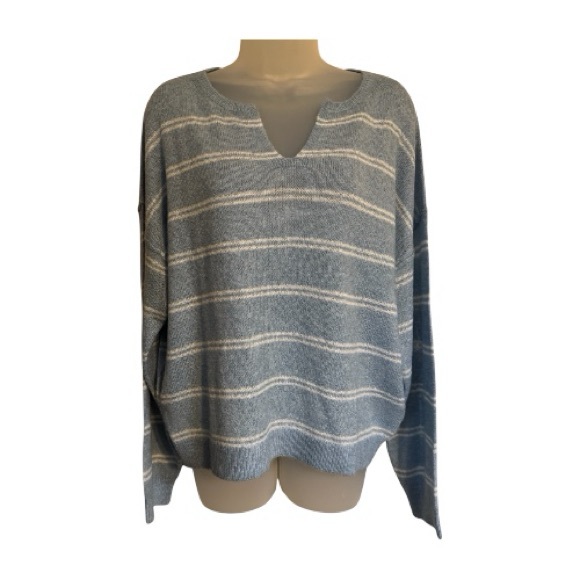 American Eagle Outfitters Sweaters - NWT American Eagle  Blue/White LIGHTWEIGHT V-Neck SPRING SWEATER   SMALL  #4